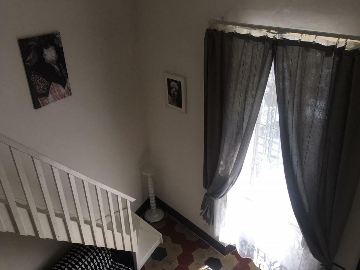 شقة A Casa Del Reuccio كاتانيا المظهر الخارجي الصورة